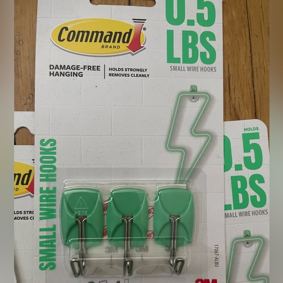 Command Small Wire Hooks - Green- 3 Hooks Lot Of 5 - Picture 2 of 3